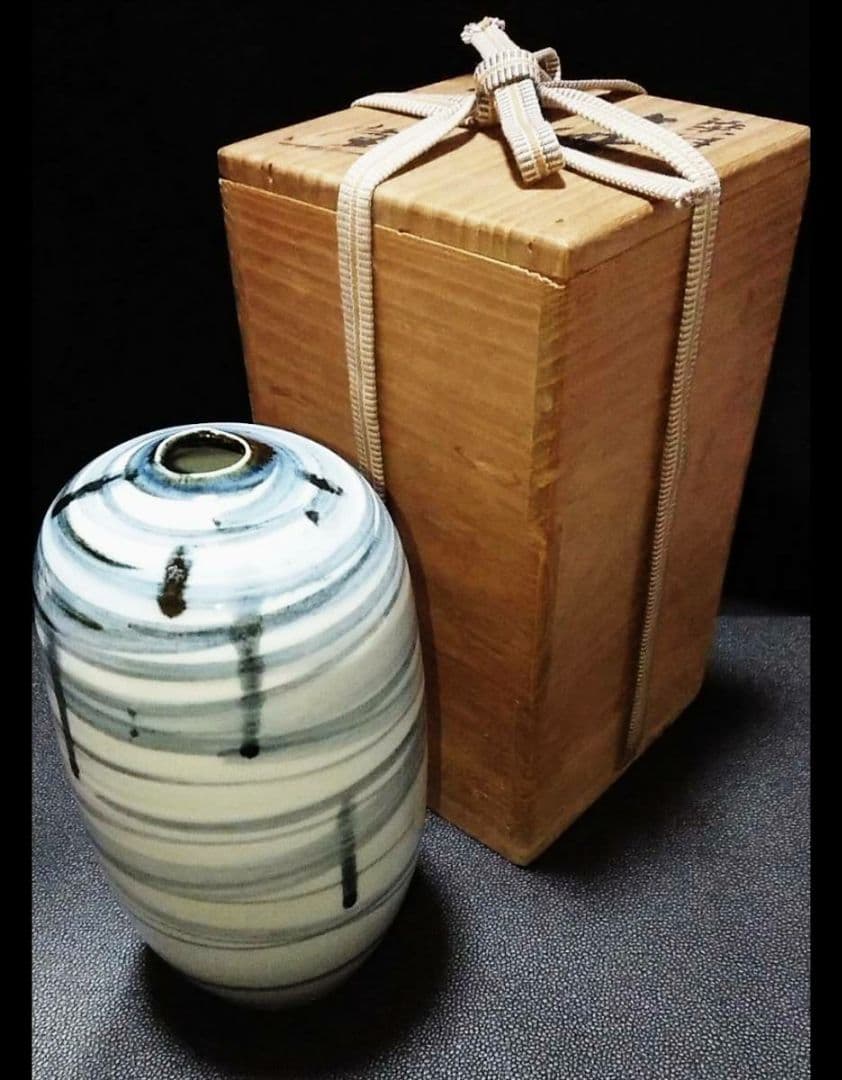 浅見隆三 青・白磁 染付 壷