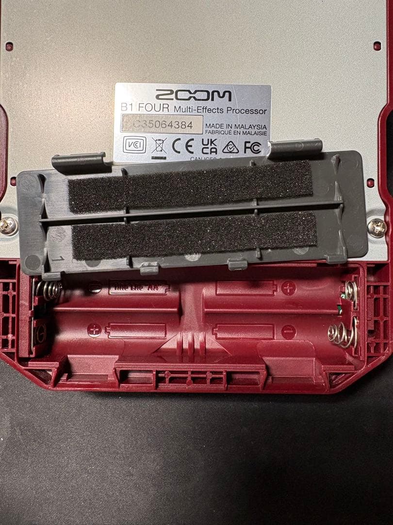 ベース ZOOM B1 FOUR