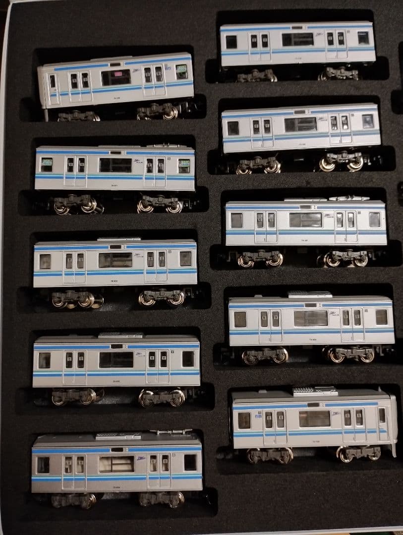 Bトレイン りんかい線 70-000形 10両