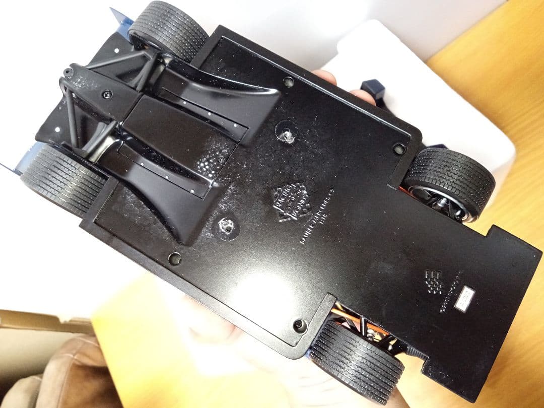 エグゾト exoto ザウバーメルセデス C9 イブサンローラン ミニカー