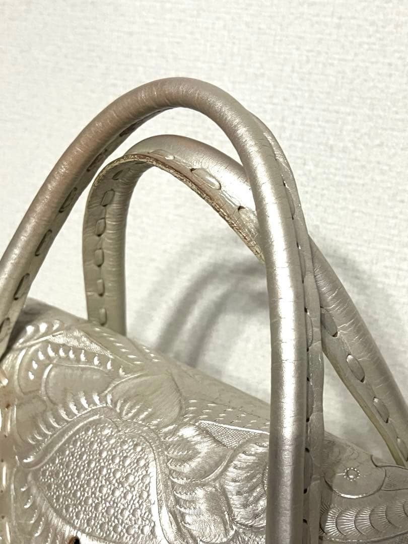 Carving Tribes ゴールドバッグ Mサイズ