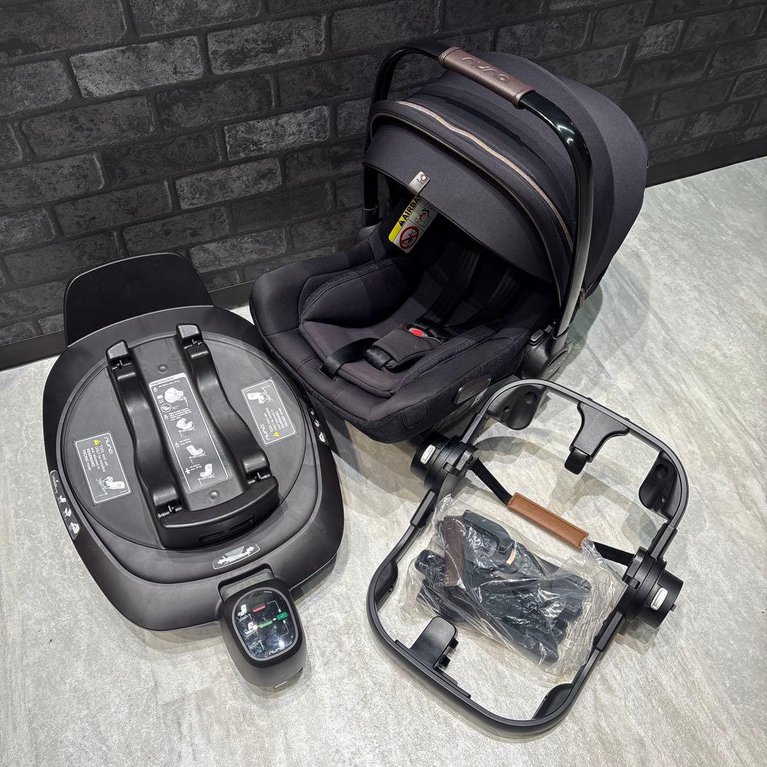 ちゃり♡ひま様　nuna チャイルドシート 一式