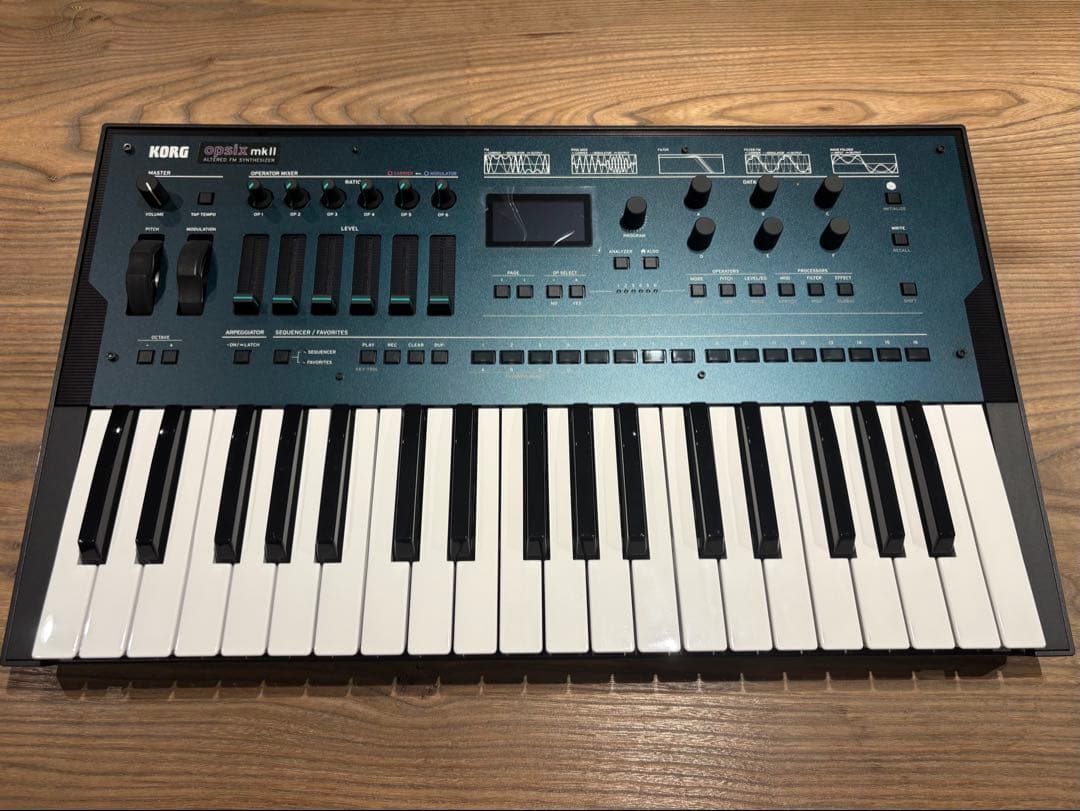 KORG opsix mk II ほぼ未使用