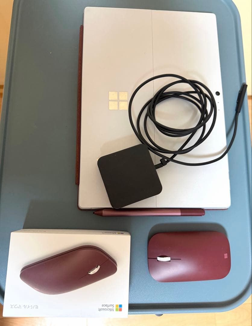 Microsoft Surface Pro (第5世代) Wi-Fiモデル