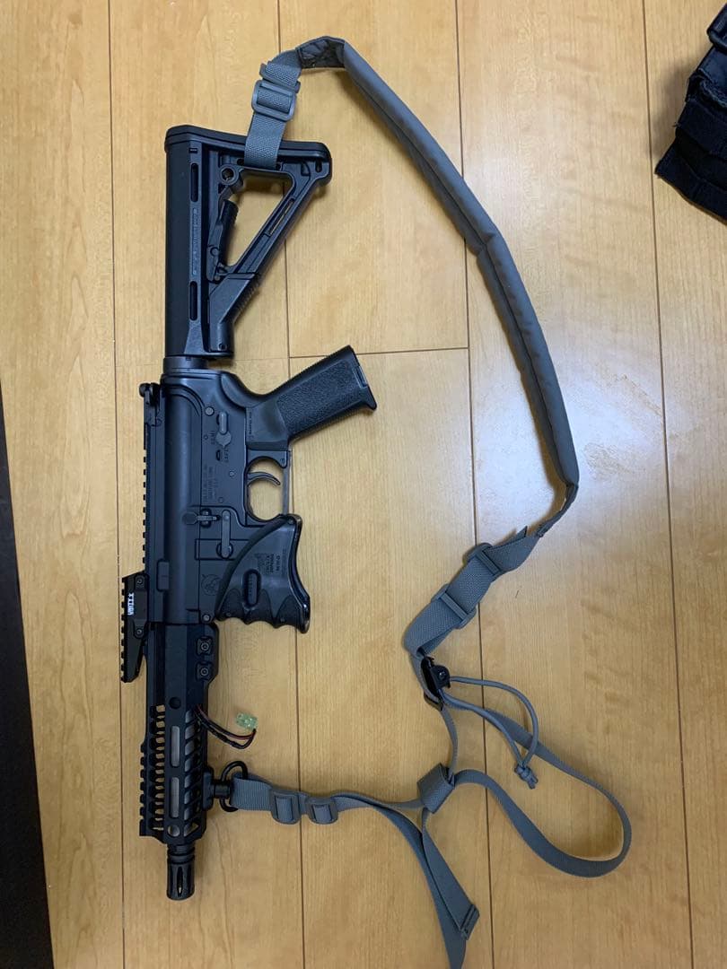 次世代電動ガン UNITYマウント付き