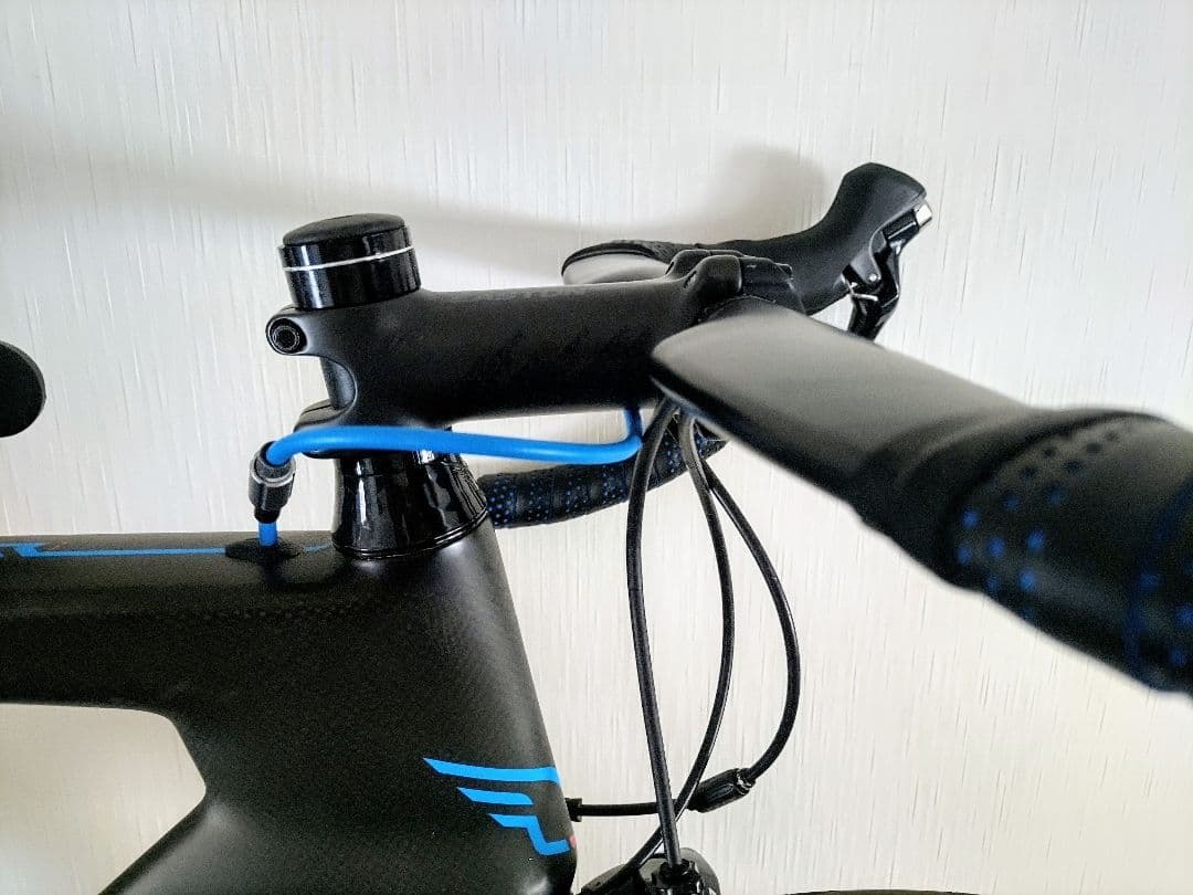 FELT AR3 54サイズ ULTEGRA仕様