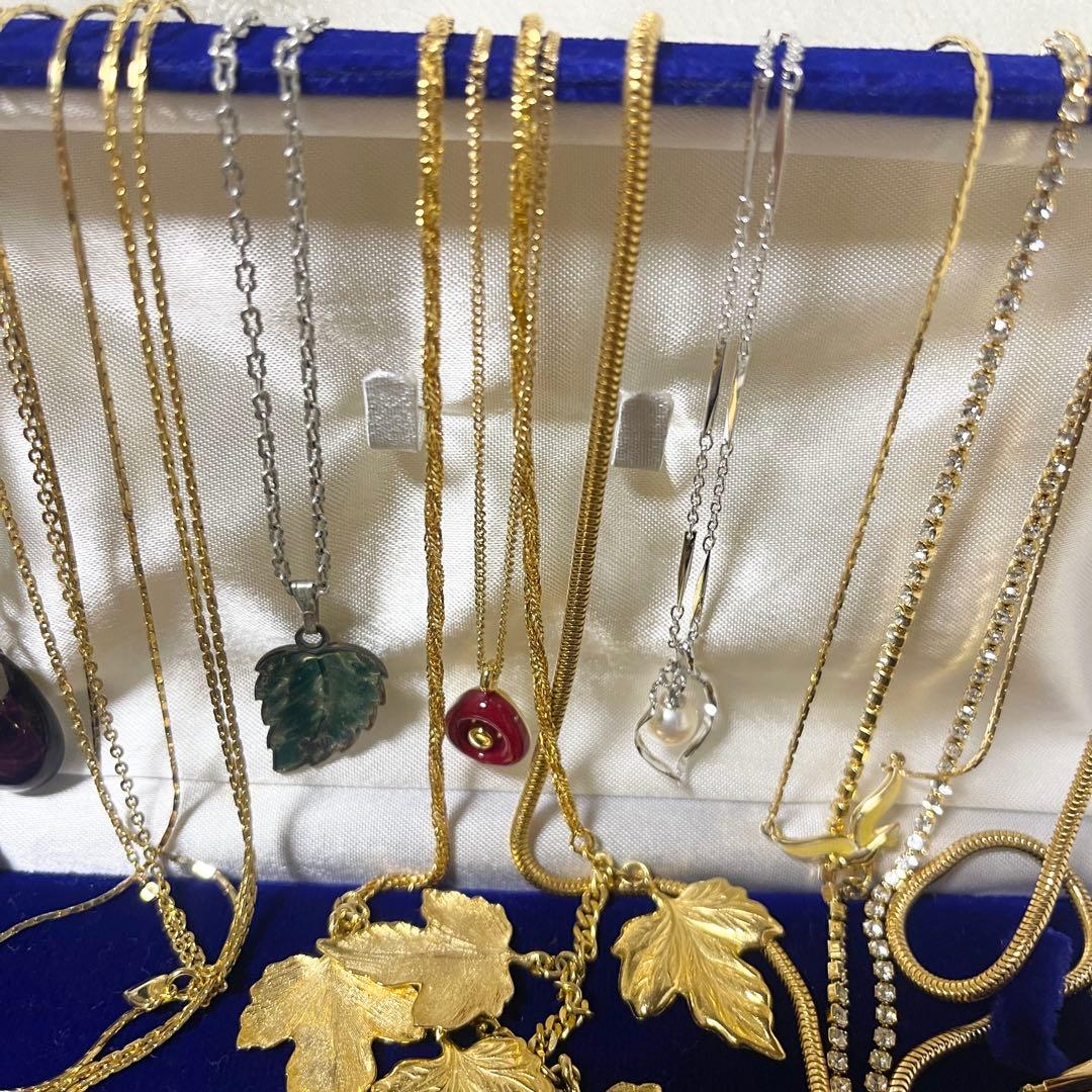 遺品整理 アクセサリー 大量 まとめ ヴィンテージ レトロ