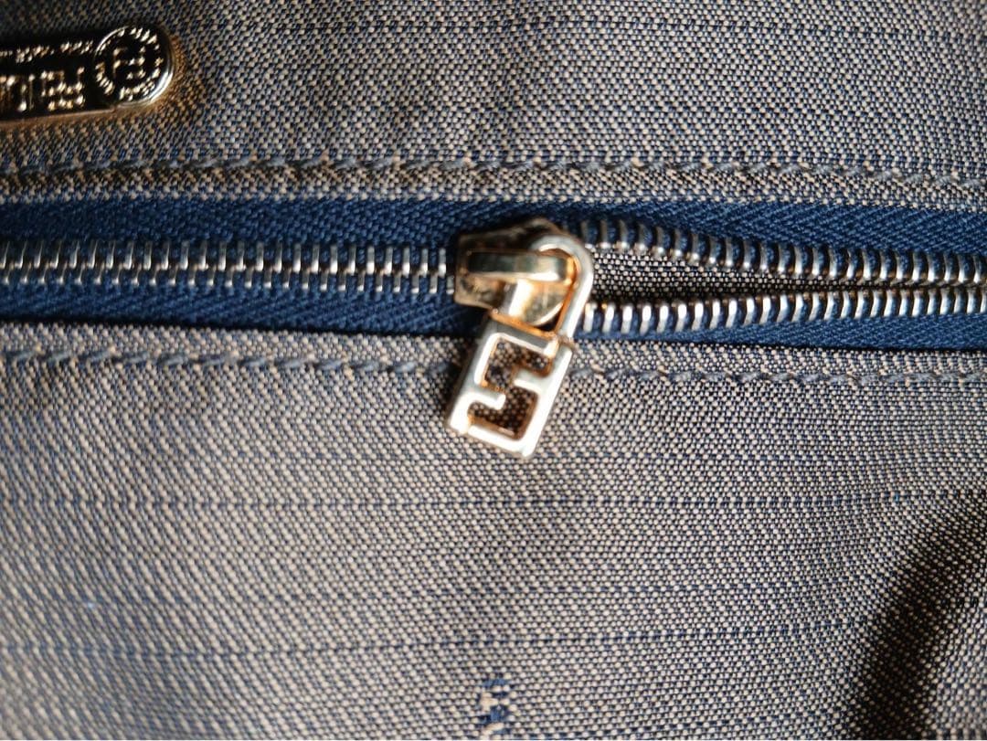 【値下げ！】FENDI フェンディ ズッカ 柄バニティバッグ ブラウン 茶