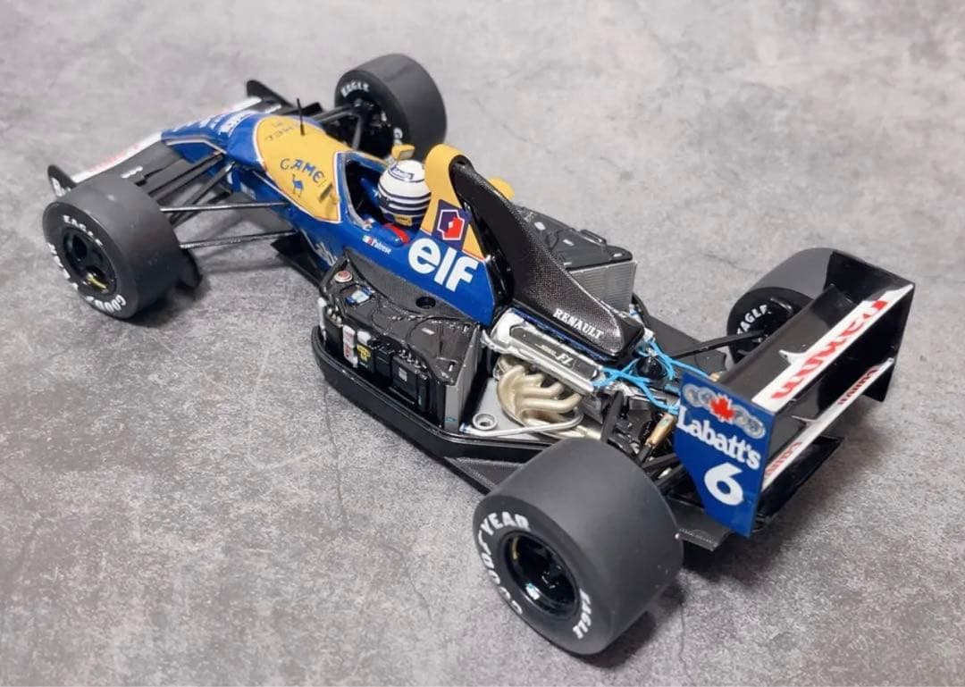 カスタム品 1/18 Quartzo ウィリアムズ ルノー FW14B