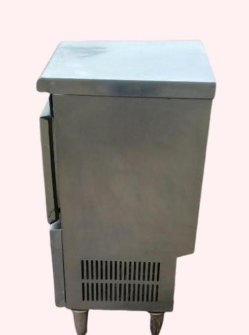 IM-25M　ホシザキ業務用製氷機　AC100V　能力25kg/day　整備済