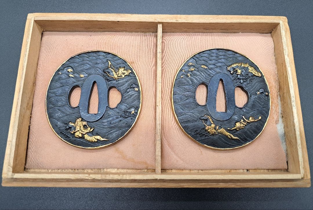 騎馬武者図大小揃い鍔 鐔 二点セット 日本刀 刀 刀装具 居合い 侍 武士道