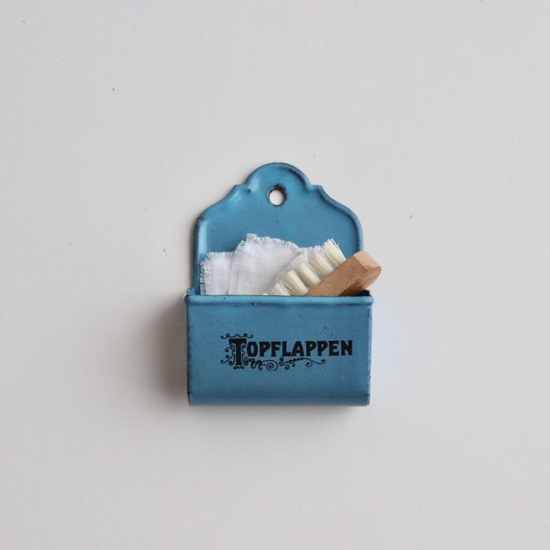 アンティーク　ドールハウス　タオルケース　ホーロー　壁掛け収納　ミニチュア