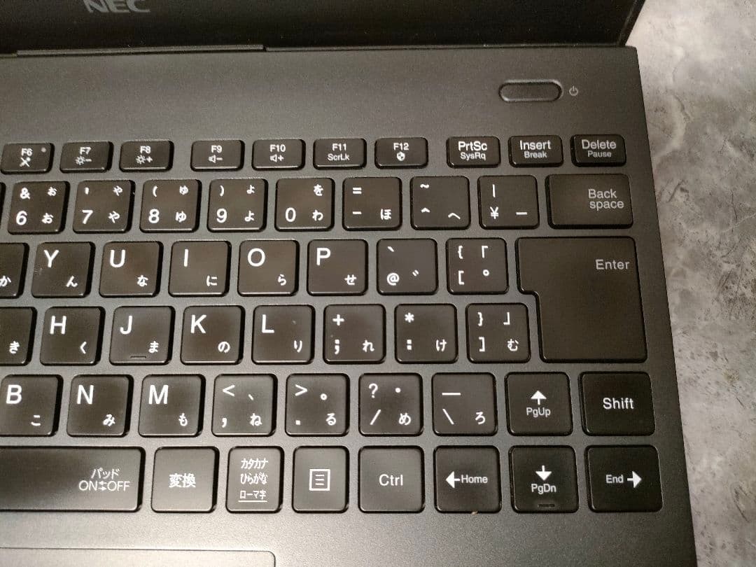 NEC corei5 第10世代 新品SSD256GB バッテリー良好