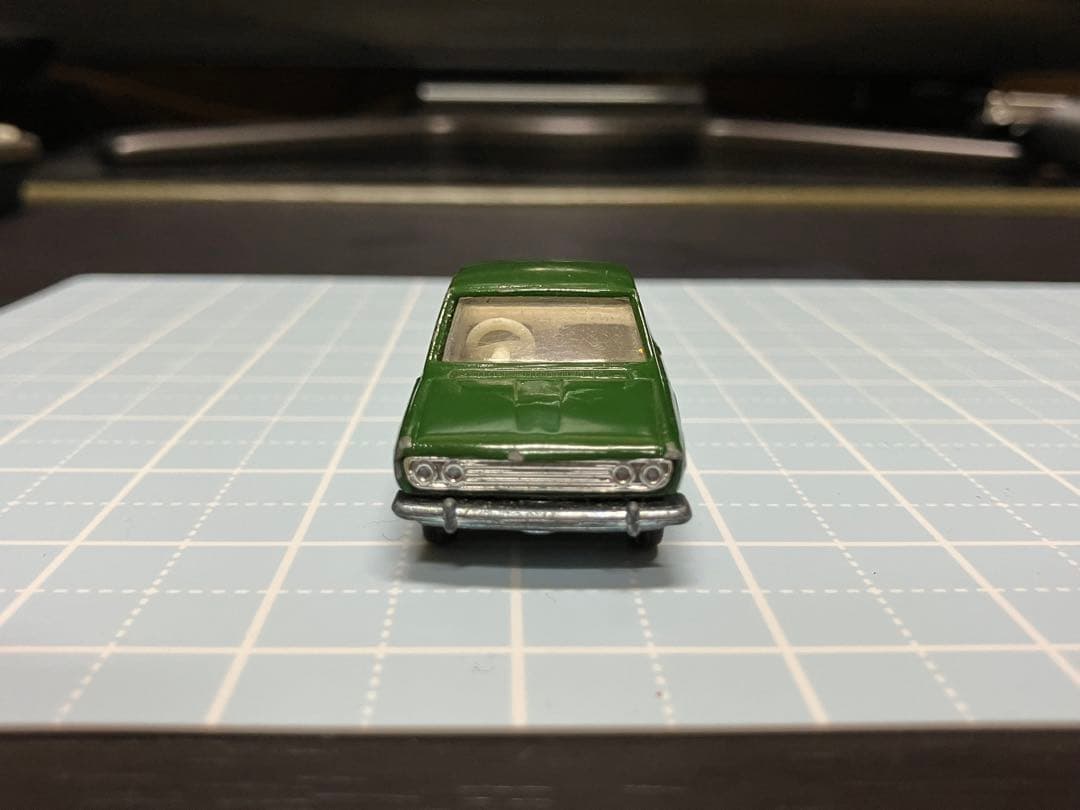 ｍ*J様 トミカ　ニッサン　ブルーバードSSS クーペ