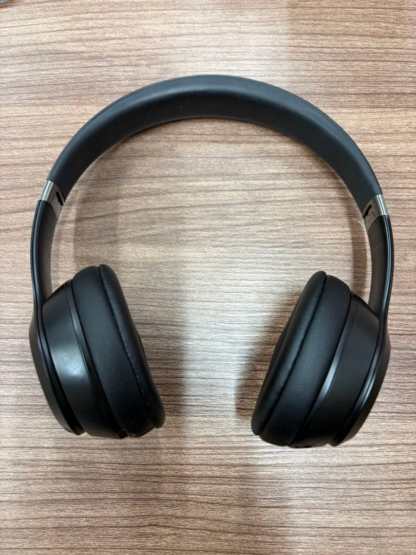 Beats solo4ブラック ワイヤレスヘッドホン
