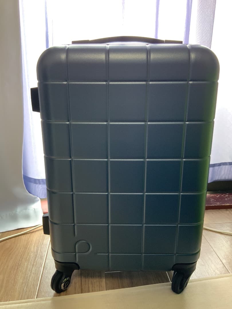 gorogoro　　ダークグレー TSAロック付きキャリーケース