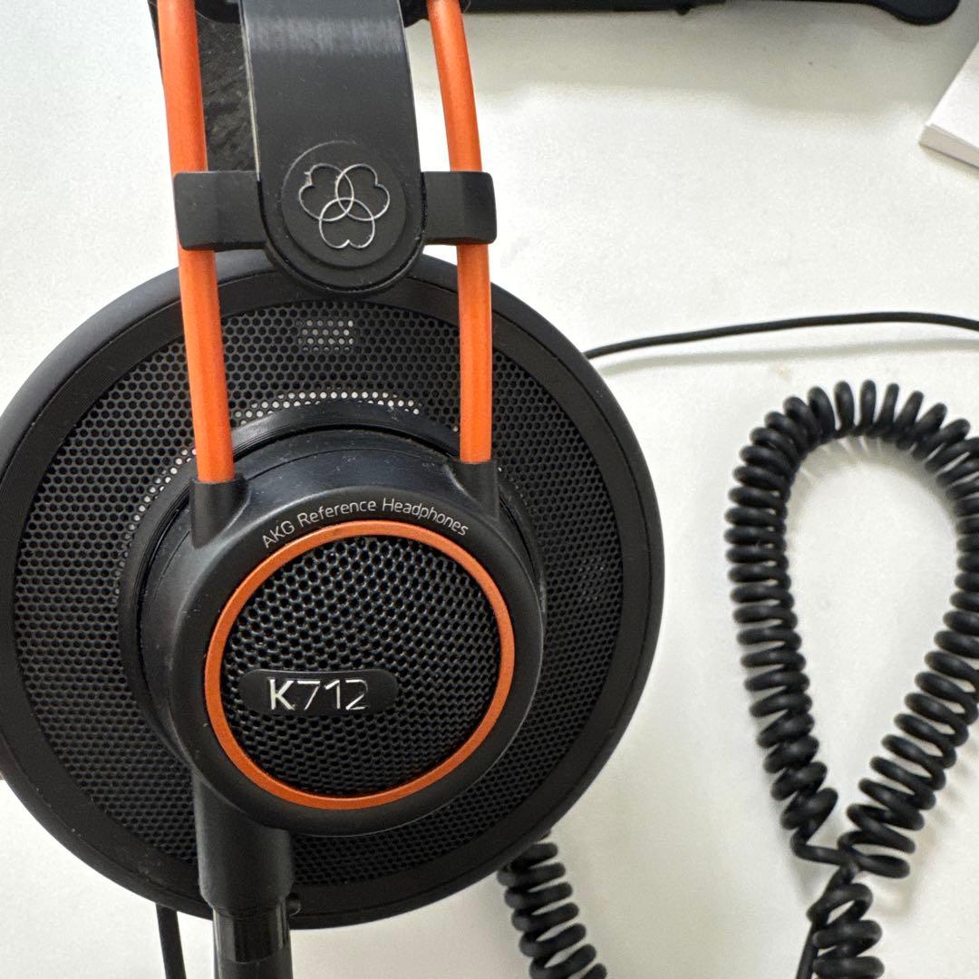 ヘッドホン AKG K712 PRO-
