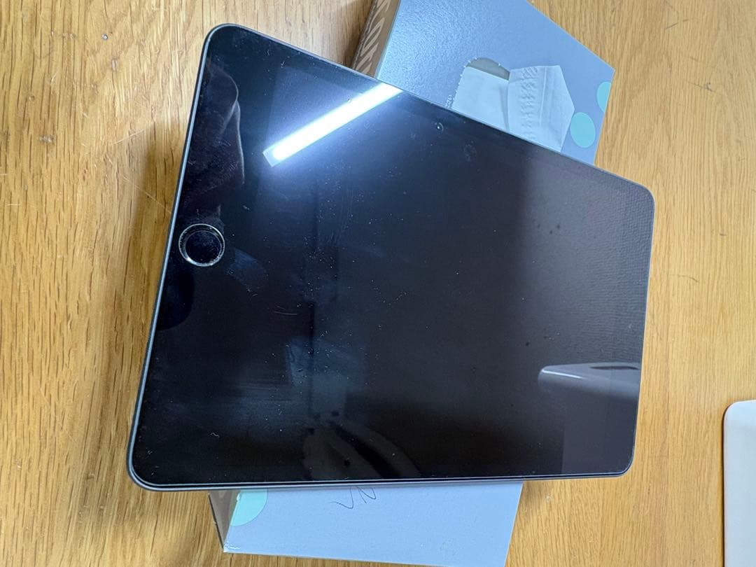 iPad mini第5世代　64GB wifiモデル　スペースグレー