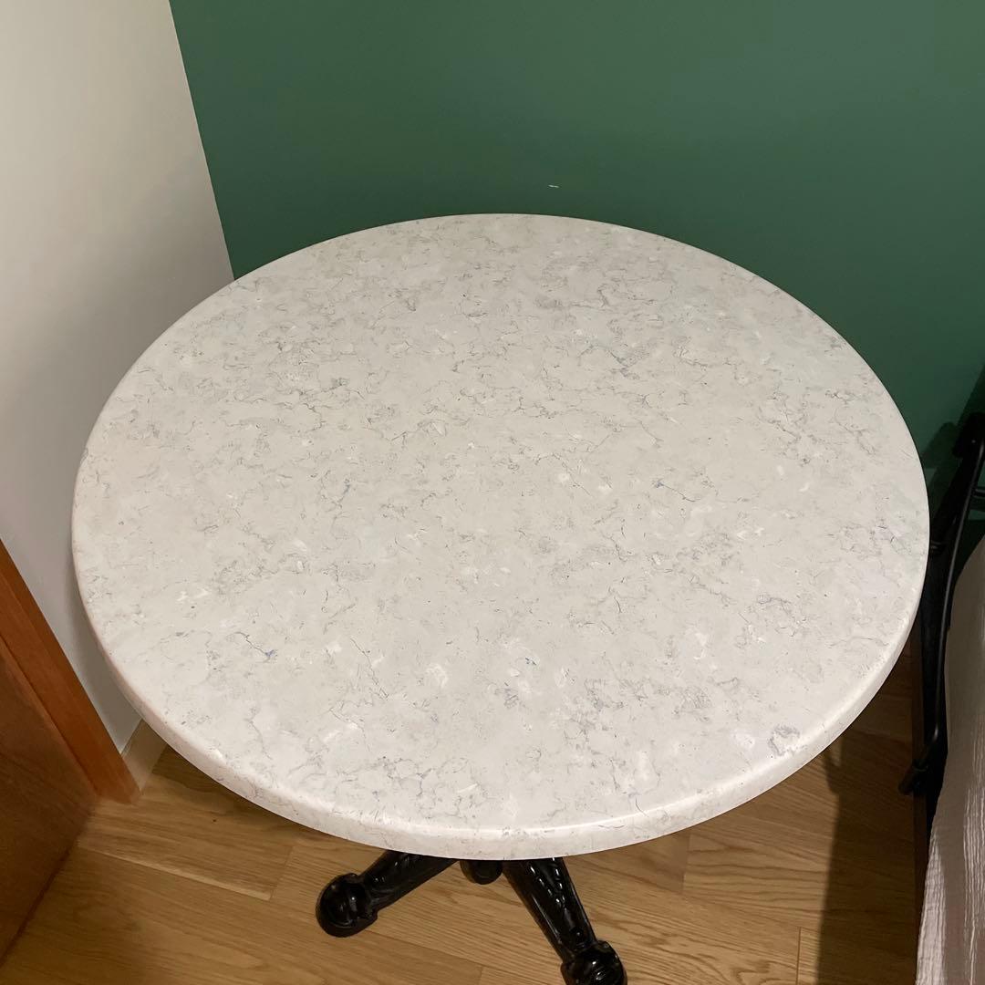 大理石風カフェテーブルテーブル　最終値下げ！