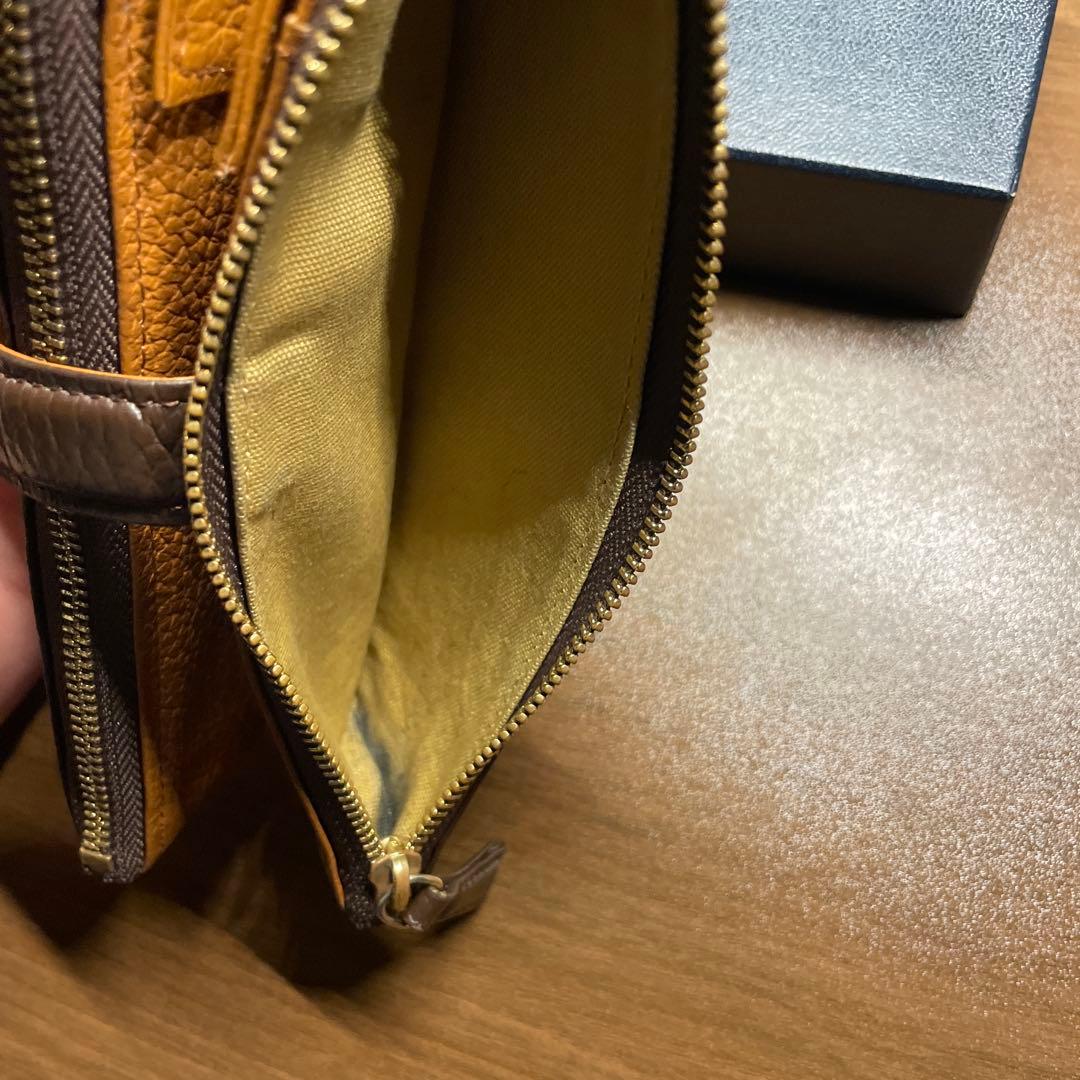 ういあえ ルポ　ペンケース