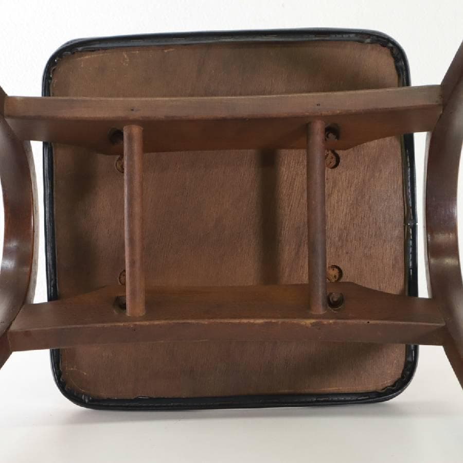 秋田木工 IDC大塚 No.202 剣持勇 スタッキングスツール 黒 PVC①