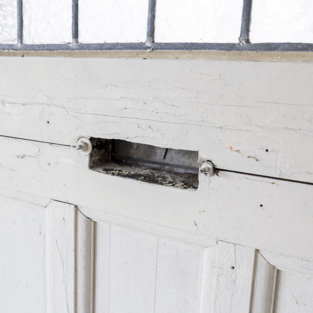 アンティークドア　ステンドグラス入り