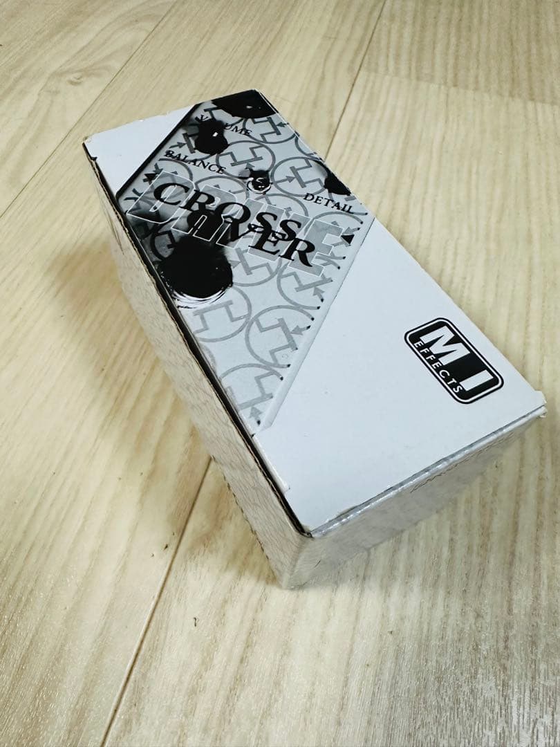 CROSS OVER DRIVE(世界250台限定)