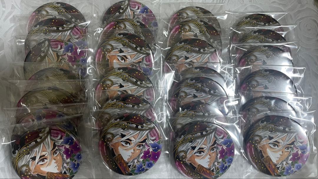 童磨 原作缶バッジ 26個