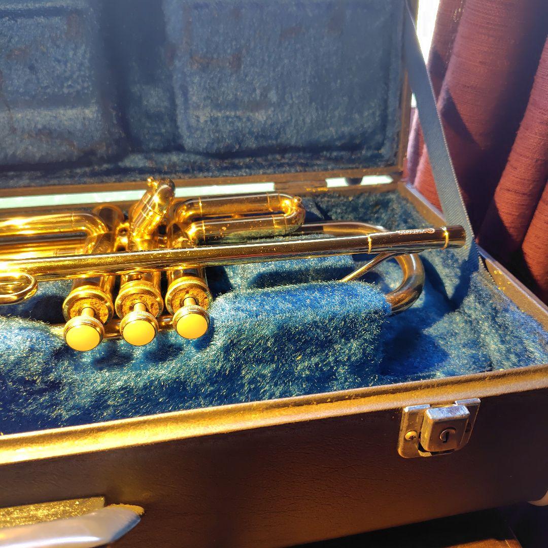 ヤマハゴールドトランペット 3バルブ ケース付き
