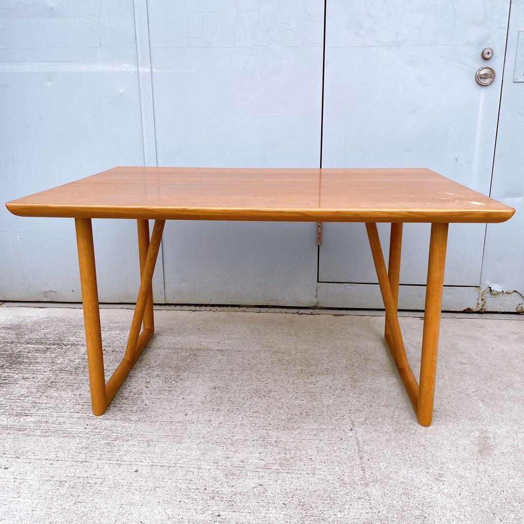 【送料込】日進木工 ACTUS フォルムス Forms ダイニング 机 無垢材