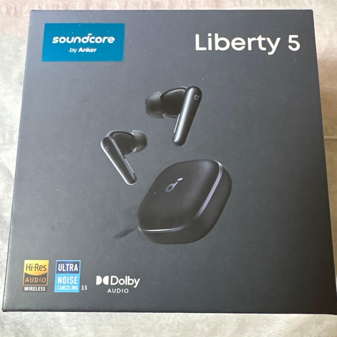 soundcore Liberty 5 ワイヤレスイヤホン シリコンケース付き