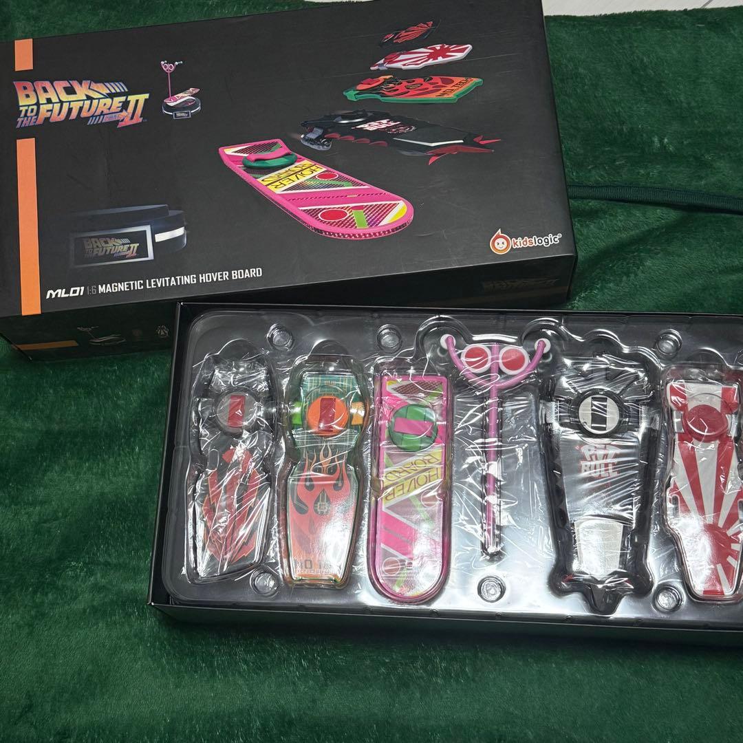 バックトゥザフューチャー1/6 Magnetic Floating ホバーボード
