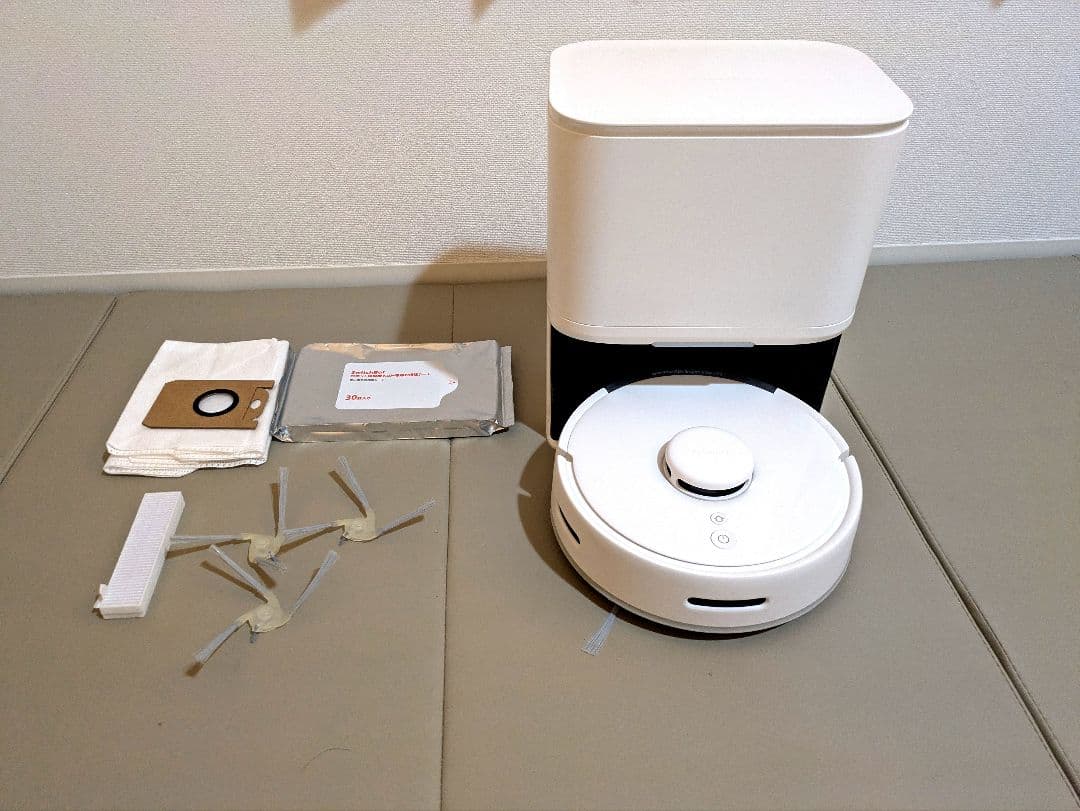 ［最終価格］SwitchBotロボット掃除機K10+　アクセサリー付き
