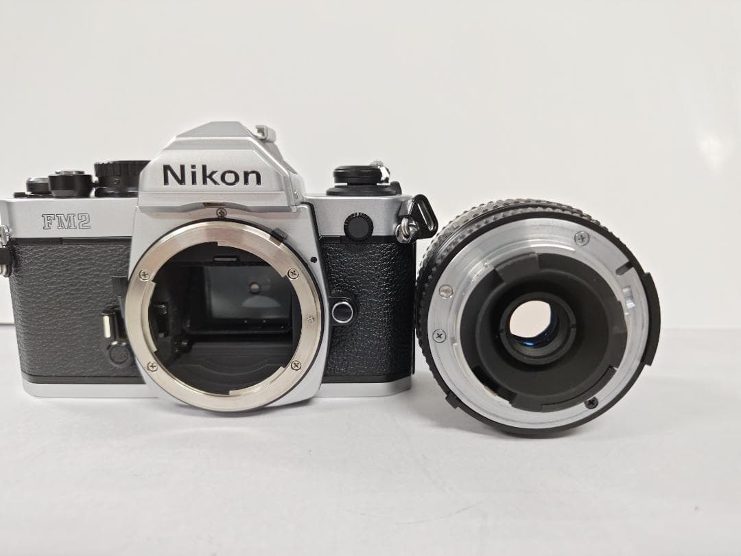 【美品】 Nikon FM2 後期型 新品ケース付き
