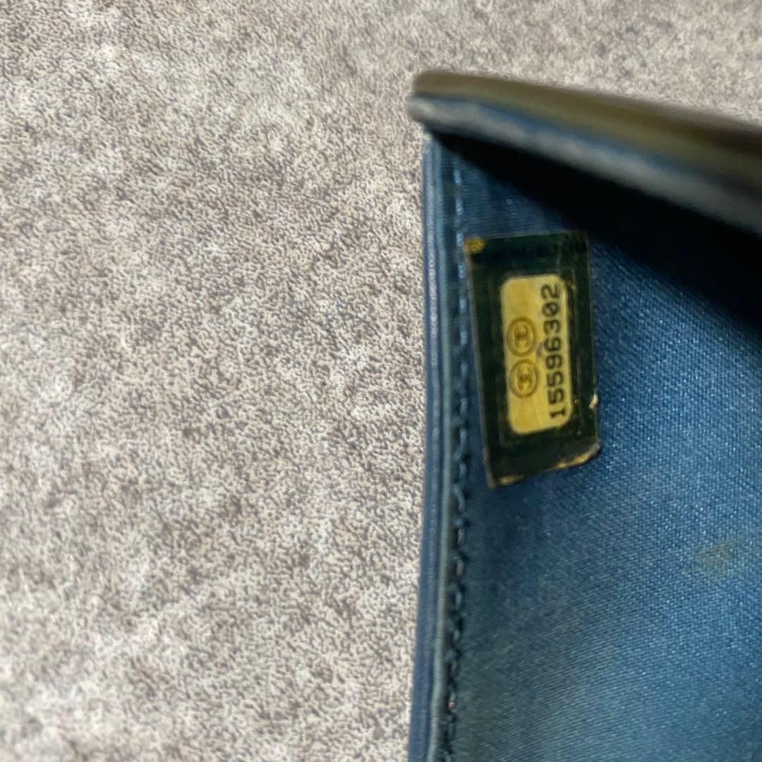 CHANEL シャネル カメリア 折り財布 ココマーク カード シール パテント