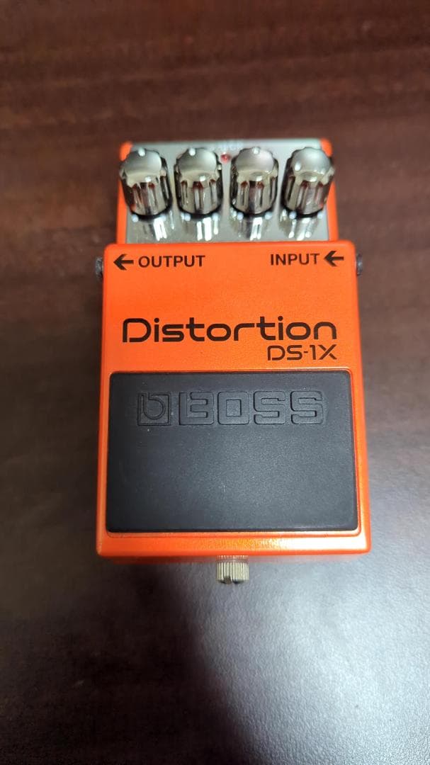 BOSS DS-1x Distortion ギターエフェクター