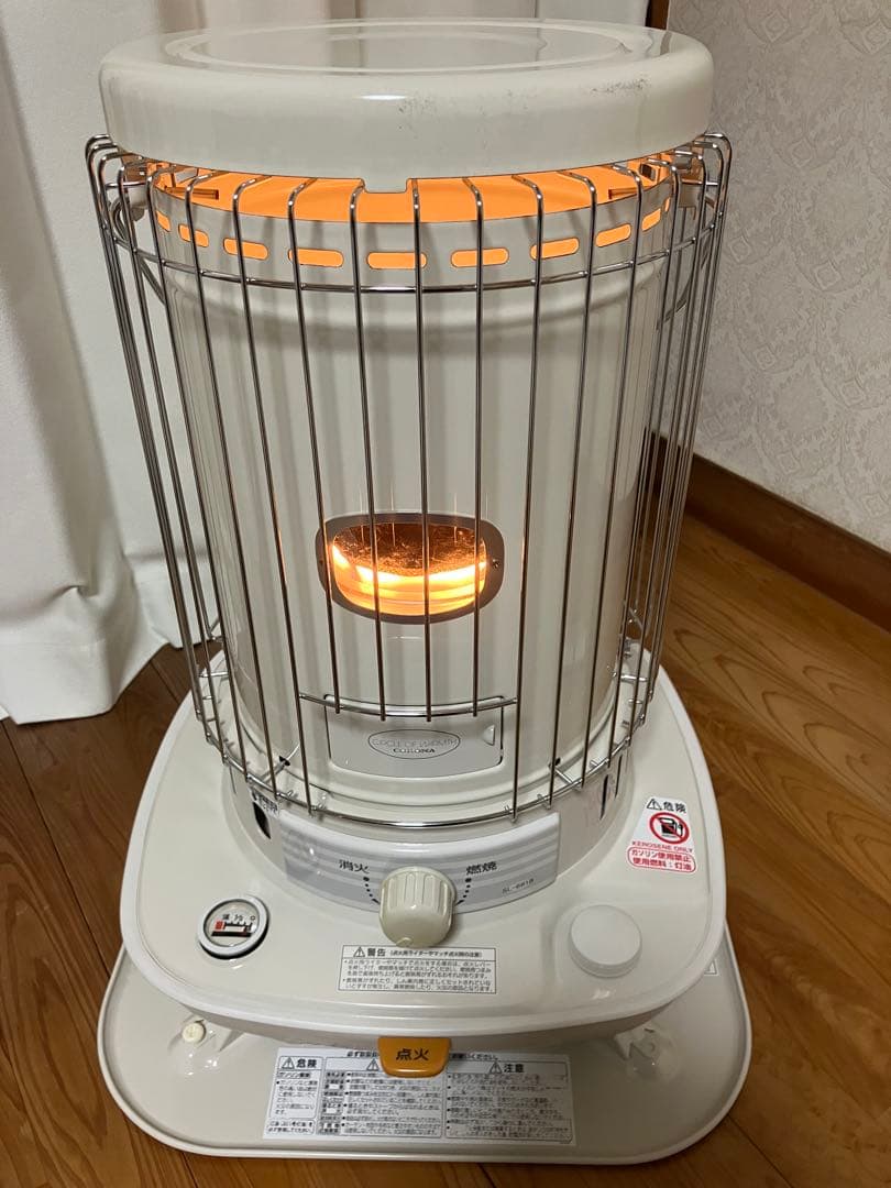 ホワイト 円筒形 ストーブ