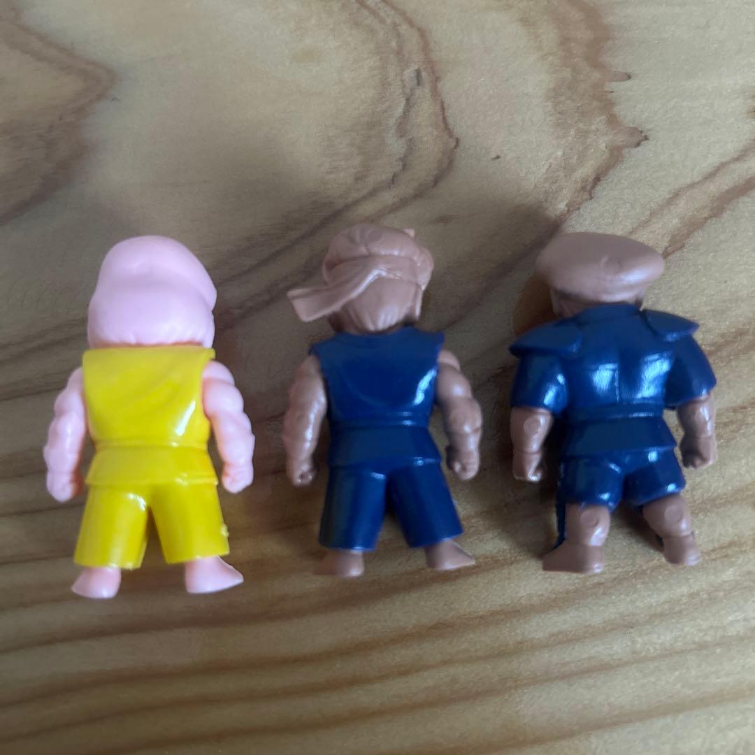 ストリートファイターガチャ消しゴム3体セット