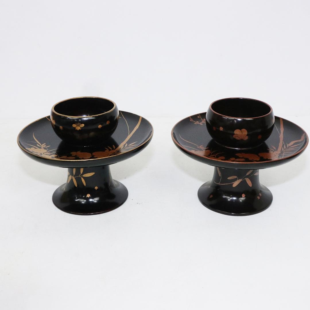 四君子蒔絵 黒腰高茶台 漆 一対　共箱 天目台 黒塗