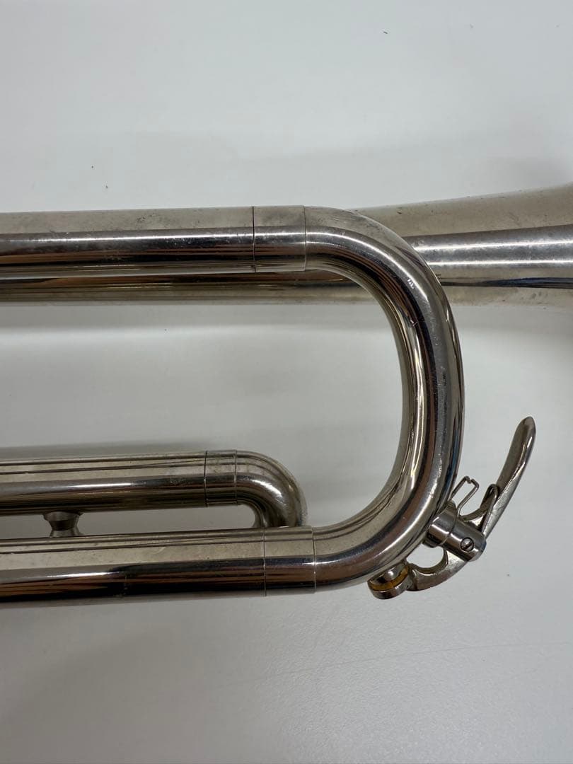 シルバー トランペット バルブ式