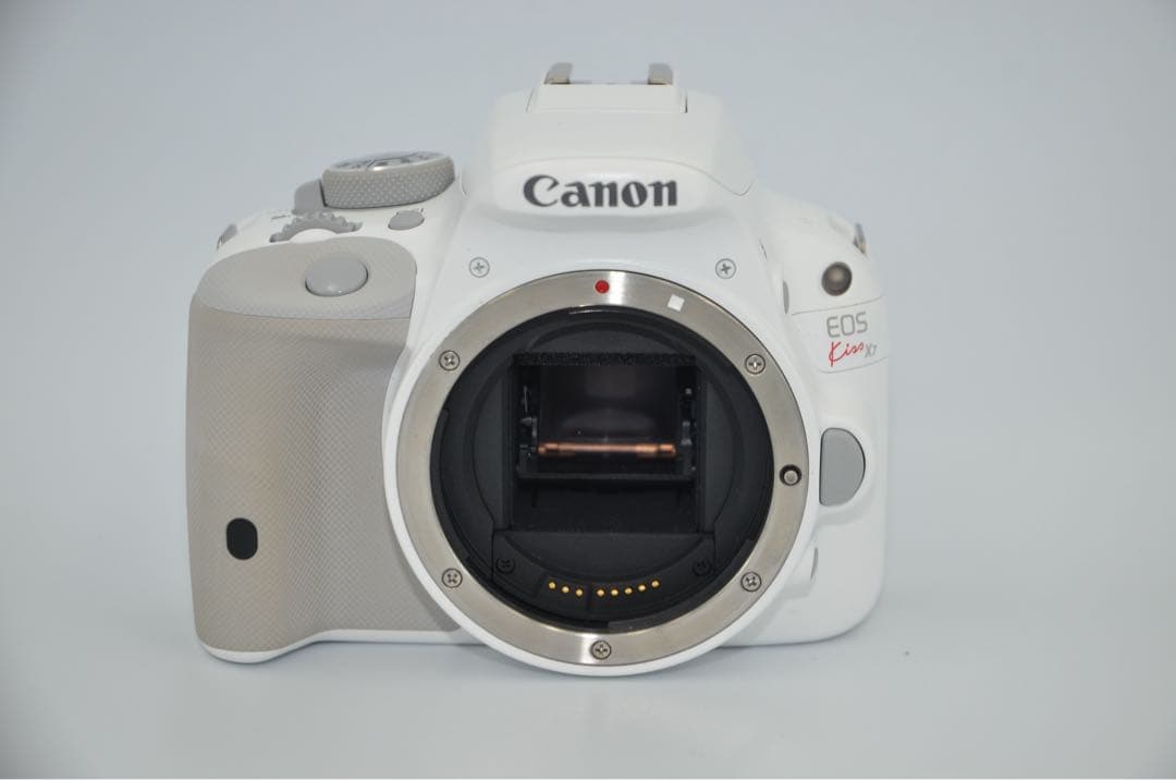 Canon Kiss X7 ホワイト
