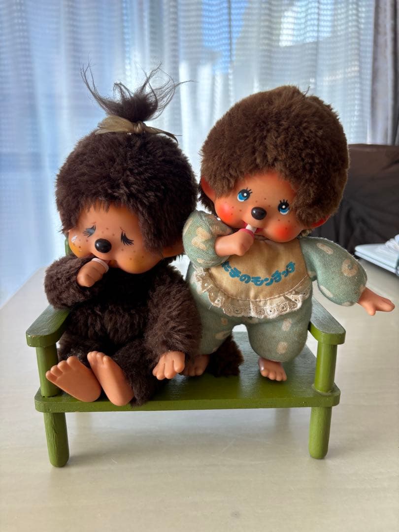 ふた子のモンチッチ　2つセット　ベンチ付き