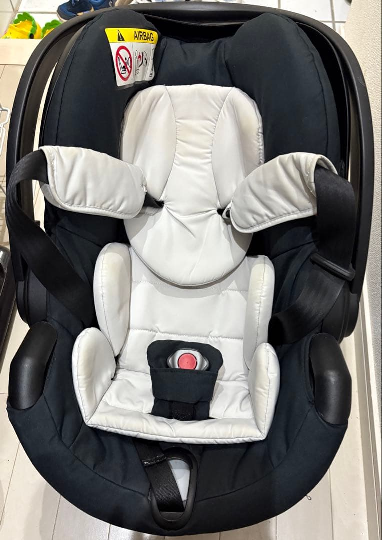 ストッケ チャイルドシートセット