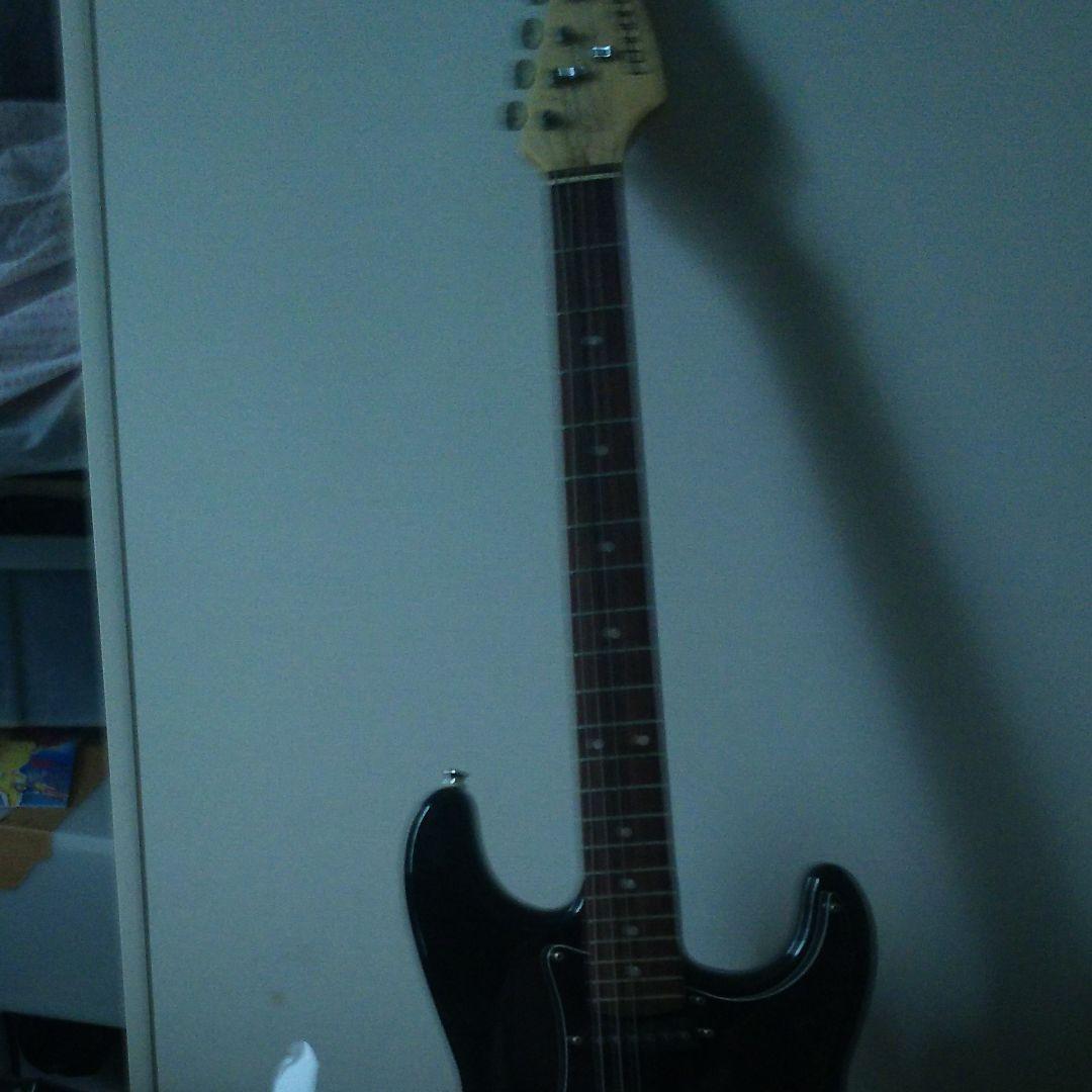 シールドとチューナーとケースつけます