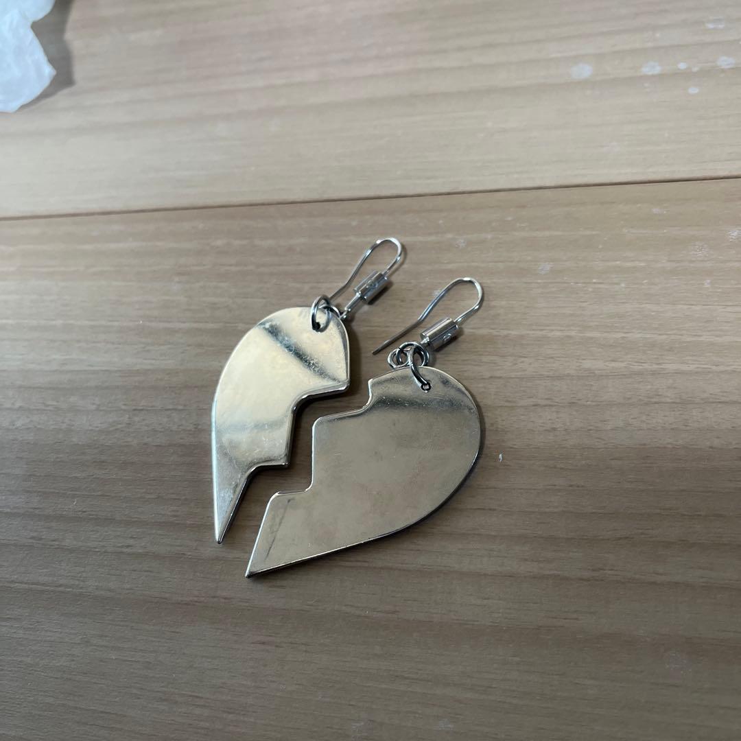 MM6 ピアス　ハート型