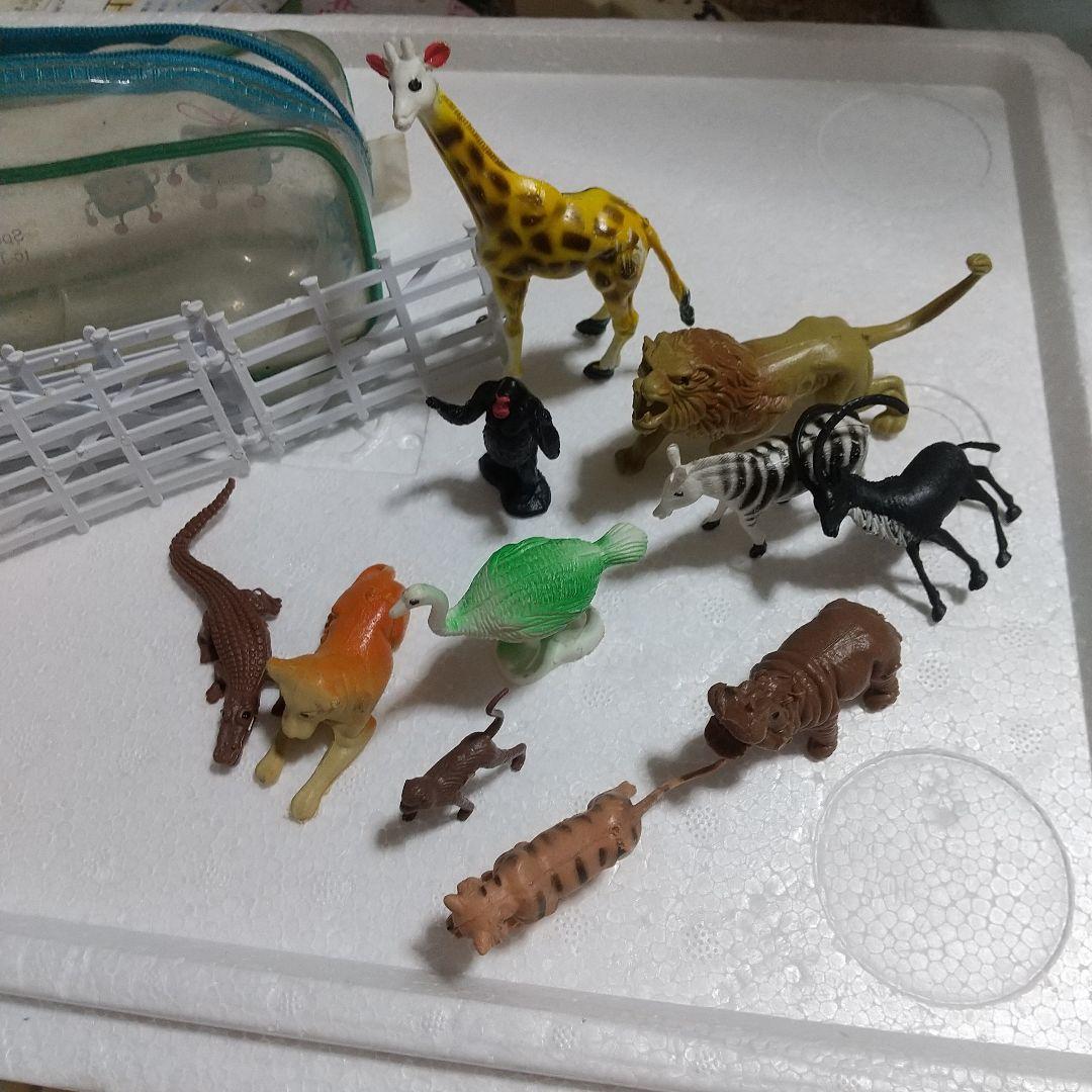 昭和レトロビンテージコレクション動物フィギュアセットとフェンス
