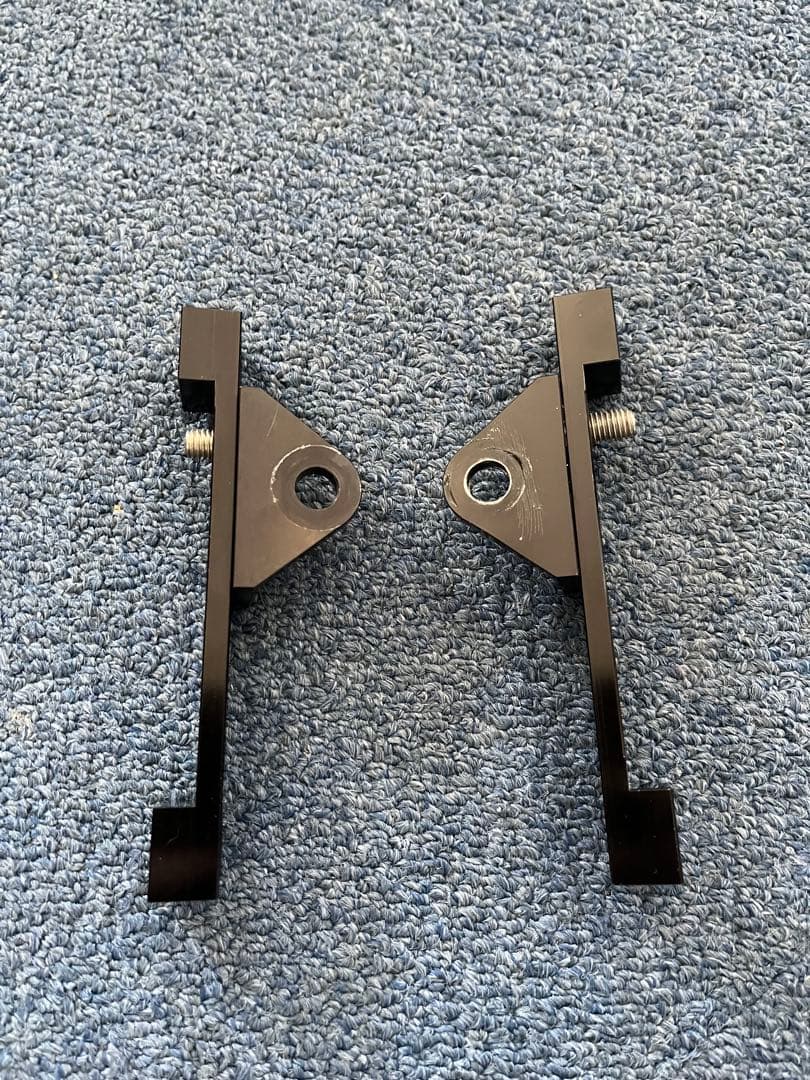 激レア‼️zrx400 アルミ削り出し 可変リアウインカーステー