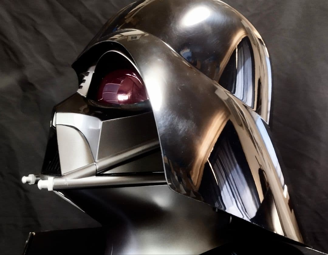 ★特別割引中！ハズブロ ブラックシリーズ ダースベイダー ヘルメット 1個限り！