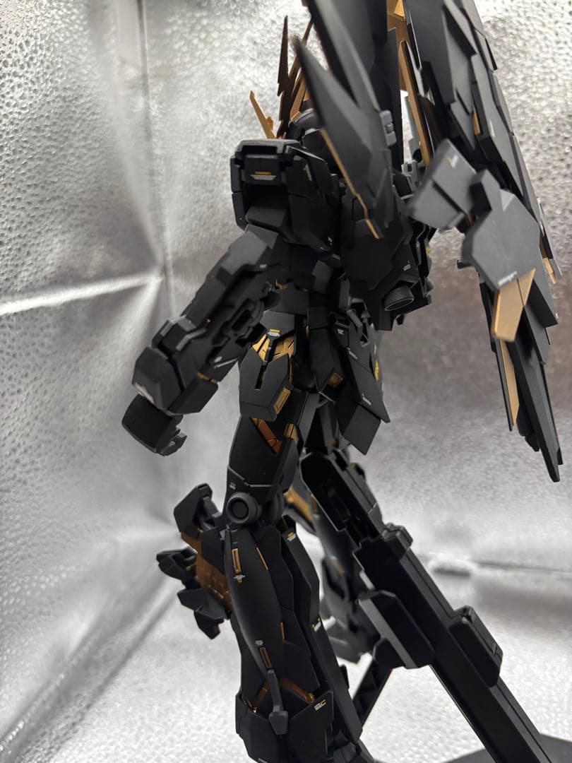 ＭＧ 1/100 ユニコーンガンダム2号機 バンシィ・ノルン 塗装済み完成品