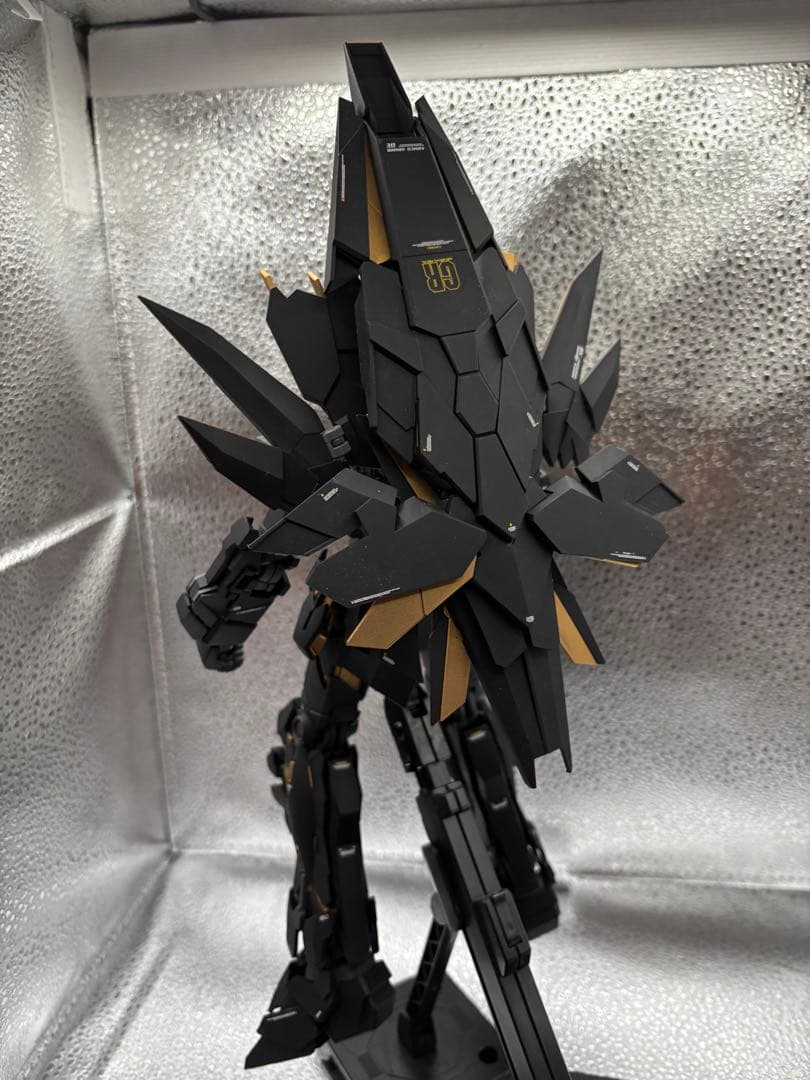 ＭＧ 1/100 ユニコーンガンダム2号機 バンシィ・ノルン 塗装済み完成品